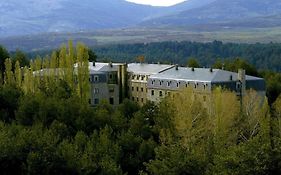 Hotel Parador De Gredos  4*